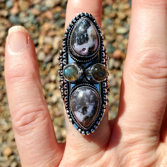 New Zebra Jasper and Labradorite 925 Silver Statement Ring. - Picture 8 of 16